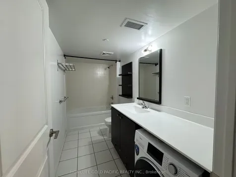 275 Yorkland Road Toronto ON M2J 0B4