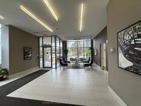 275 Yorkland Road Toronto ON M2J 0B4