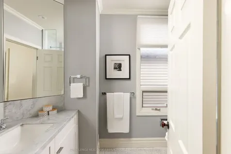 313 Sumach Street Toronto ON M5A 3K4