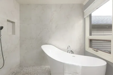 313 Sumach Street Toronto ON M5A 3K4