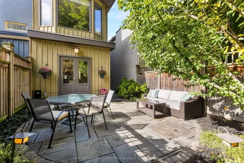 313 Sumach Street Toronto ON M5A 3K4