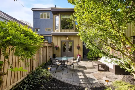 313 Sumach Street Toronto ON M5A 3K4