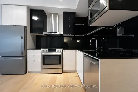 72 Esther Shiner Boulevard Toronto ON M2K 0C4