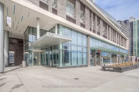 72 Esther Shiner Boulevard Toronto ON M2K 0C4