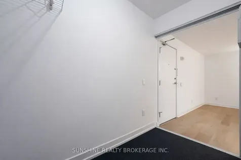 72 Esther Shiner Boulevard Toronto ON M2K 0C4