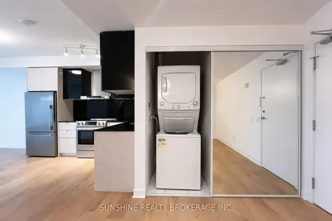 72 Esther Shiner Boulevard Toronto ON M2K 0C4