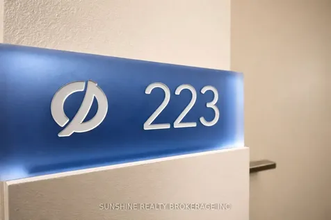 72 Esther Shiner Boulevard Toronto ON M2K 0C4