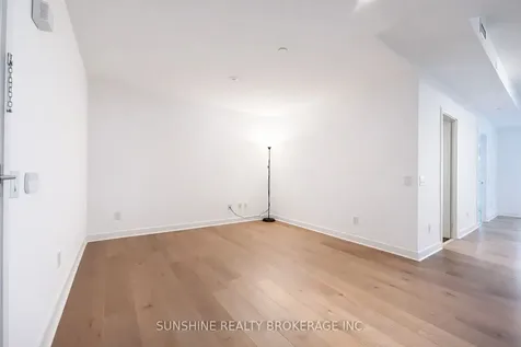 72 Esther Shiner Boulevard Toronto ON M2K 0C4