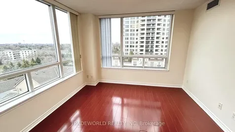 8 Rean Drive Toronto ON M2K 3B9