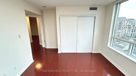 8 Rean Drive Toronto ON M2K 3B9