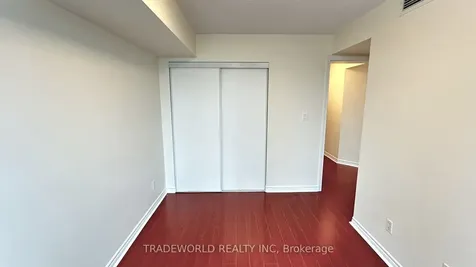 8 Rean Drive Toronto ON M2K 3B9
