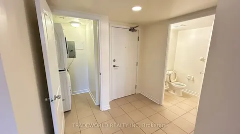 8 Rean Drive Toronto ON M2K 3B9