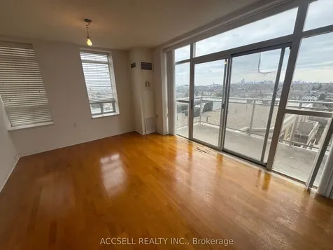 650 Lawrence Avenue W Toronto ON M6A 3E8