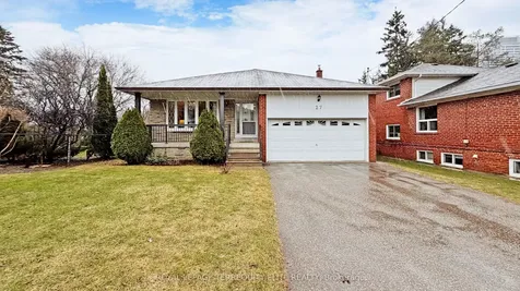27 Doverwood Court Toronto ON M2M 2G6