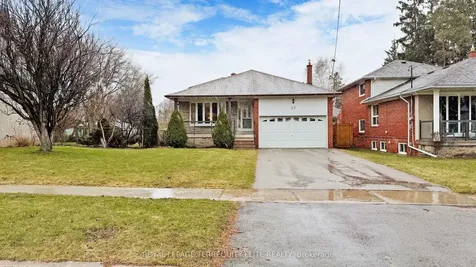 27 Doverwood Court Toronto ON M2M 2G6