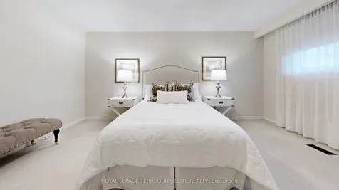 27 Doverwood Court Toronto ON M2M 2G6