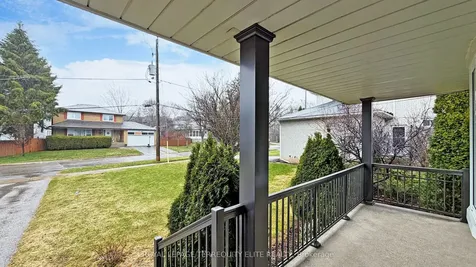 27 Doverwood Court Toronto ON M2M 2G6