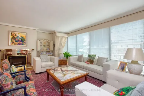 342 Spadina Road Toronto ON M5P 2V4