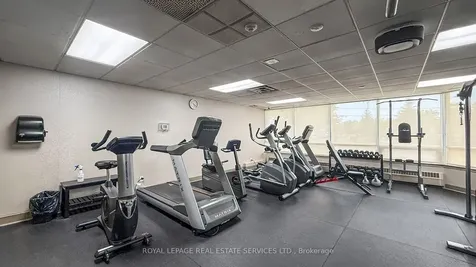 1121 Steeles Avenue Toronto ON M2R 3W7