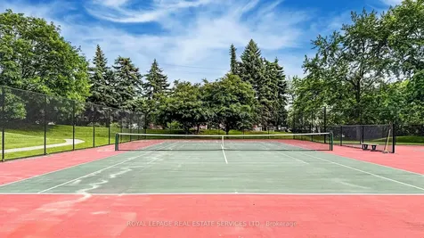 1121 Steeles Avenue Toronto ON M2R 3W7