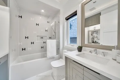 658 Bedford Park Avenue Toronto ON M5M 1K3