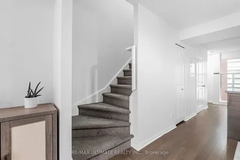 11 St Joseph Street Toronto ON M4Y 3G4