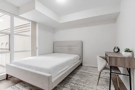 11 St Joseph Street Toronto ON M4Y 3G4
