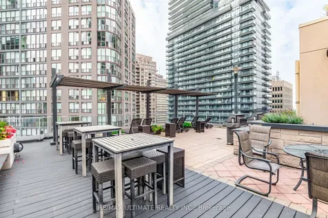 11 St Joseph Street Toronto ON M4Y 3G4
