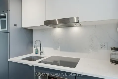 21 Lawren Harris Square Toronto ON M5A 1H7