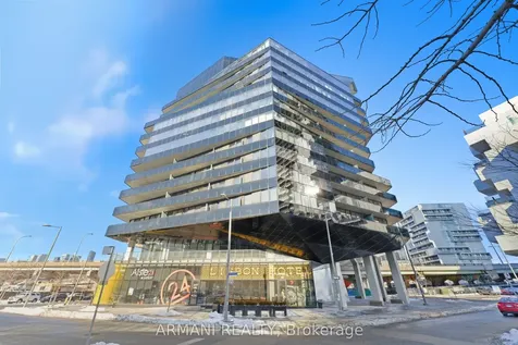 21 Lawren Harris Square Toronto ON M5A 1H7