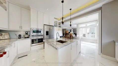 177 Newton Drive Toronto ON M2M 2N6