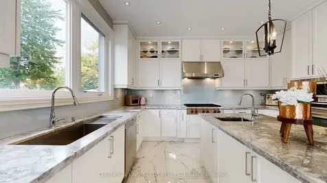 177 Newton Drive Toronto ON M2M 2N6