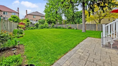 177 Newton Drive Toronto ON M2M 2N6