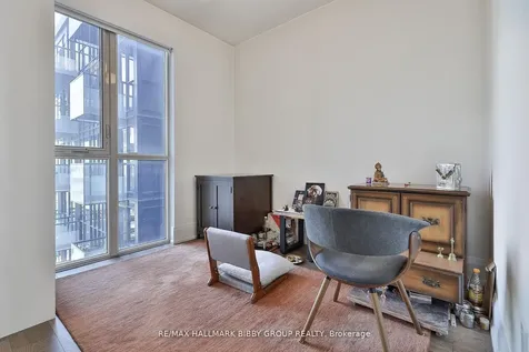560 Front Street W Toronto ON M5V 1C1