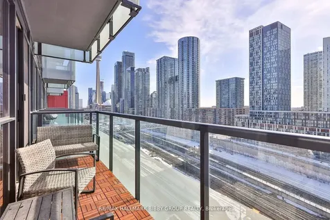 560 Front Street W Toronto ON M5V 1C1