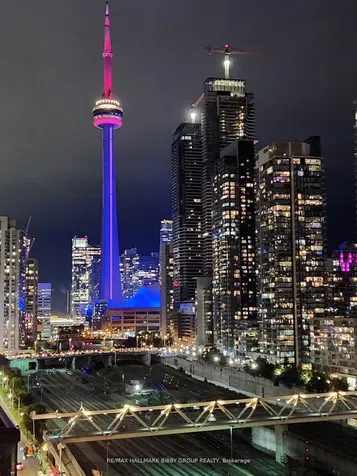 560 Front Street W Toronto ON M5V 1C1