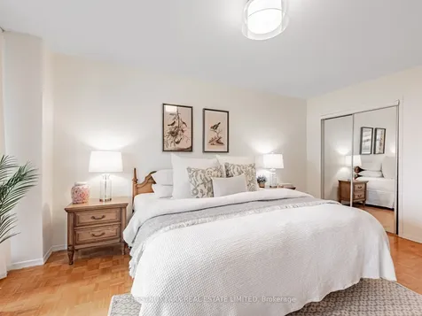 20 Avoca Avenue Toronto ON M4T 2B8