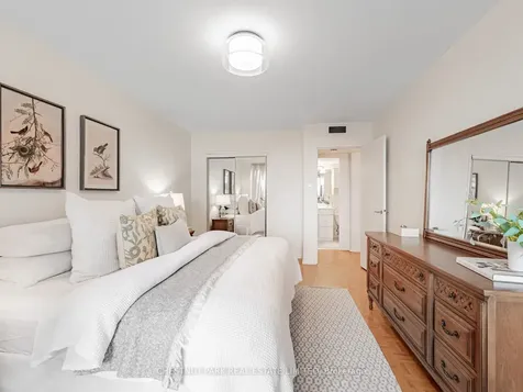 20 Avoca Avenue Toronto ON M4T 2B8
