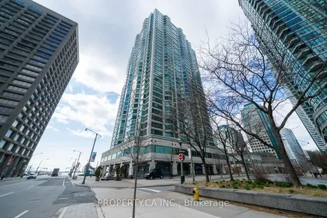10 Yonge Street Toronto ON M5E 1R4