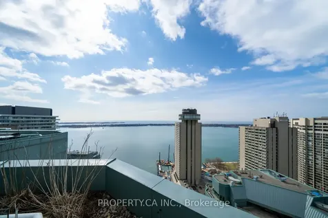 10 Yonge Street Toronto ON M5E 1R4