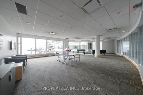 10 Yonge Street Toronto ON M5E 1R4