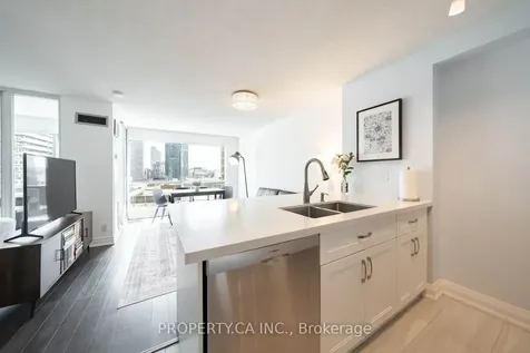 10 Yonge Street Toronto ON M5E 1R4
