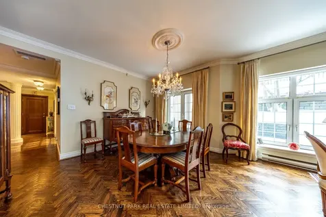 2 Doncliffe Place Toronto ON M4N 2R1