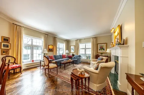 2 Doncliffe Place Toronto ON M4N 2R1