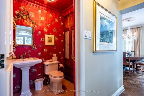 2 Doncliffe Place Toronto ON M4N 2R1