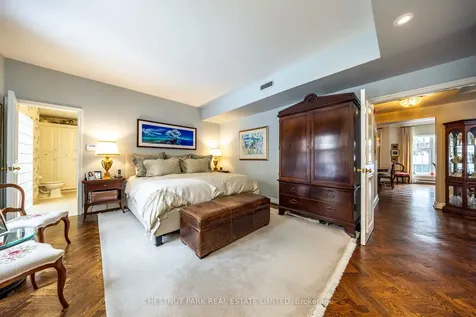 2 Doncliffe Place Toronto ON M4N 2R1