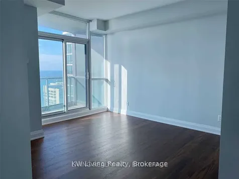 16 Harbour Street Toronto ON M5J 2Z7