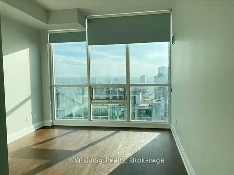 16 Harbour Street Toronto ON M5J 2Z7