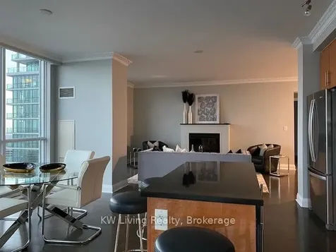 16 Harbour Street Toronto ON M5J 2Z7
