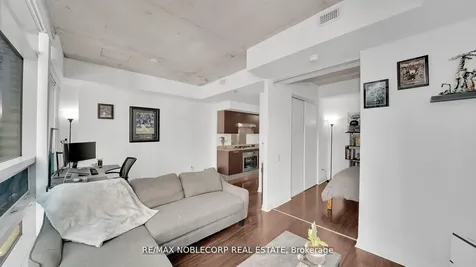 375 King Street W Toronto ON M5V 1K1